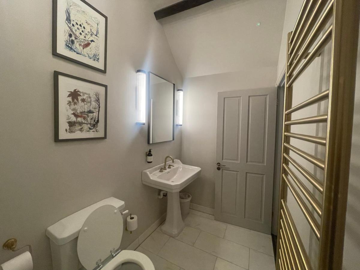Bed and Breakfast The Hideaway Saint Brides Major Екстер'єр фото