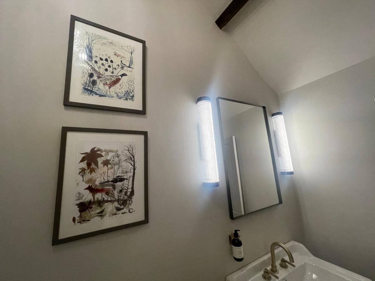 Bed and Breakfast The Hideaway Saint Brides Major Екстер'єр фото