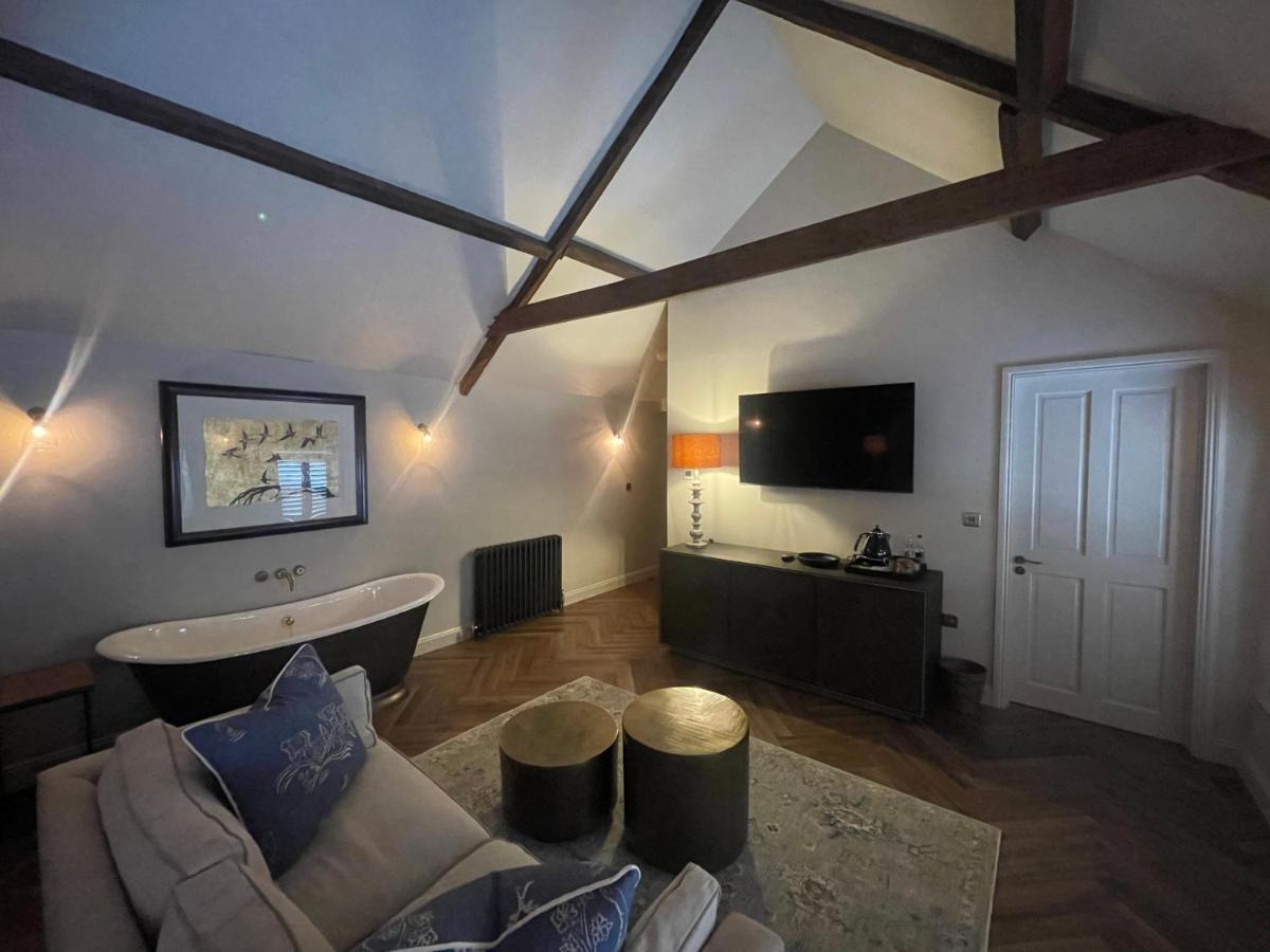 Bed and Breakfast The Hideaway Saint Brides Major Екстер'єр фото